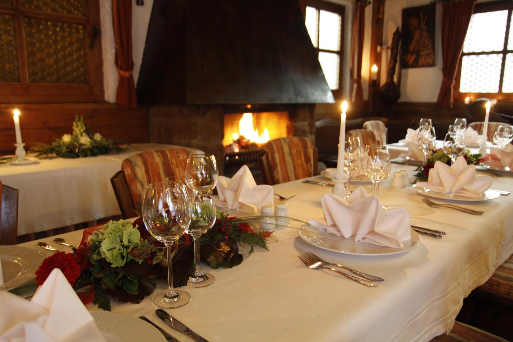Hotel Kaiserhof Wesel Restoran fotoğraf